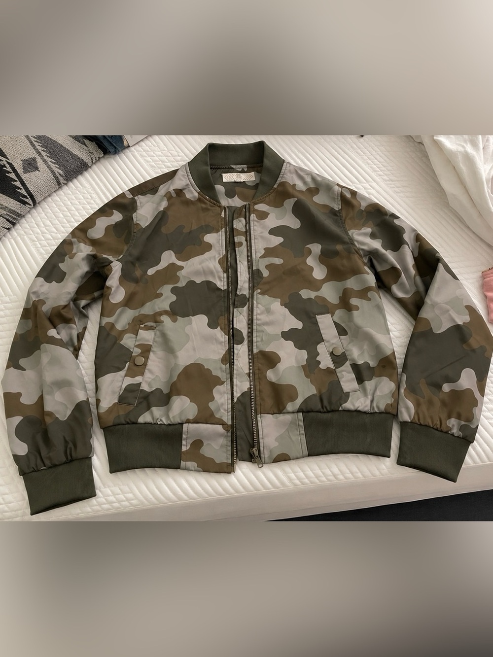 Women’s Camo Bomber Jacket - Olive/Khaki